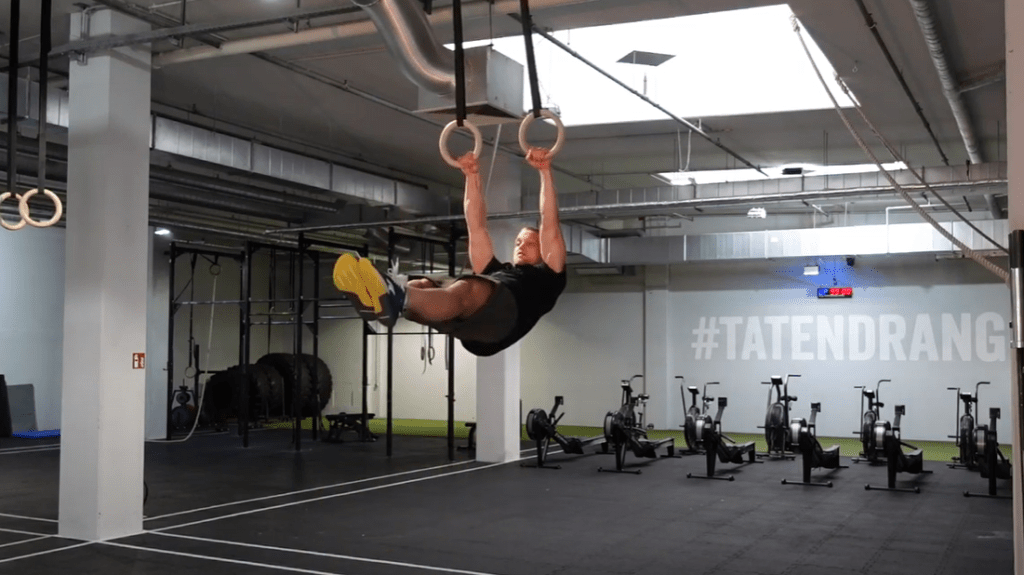 ring muscle up fehler gestreckter körper